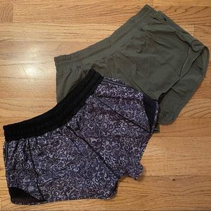 Lululemon Hotty Hot Shorts (black lace print)